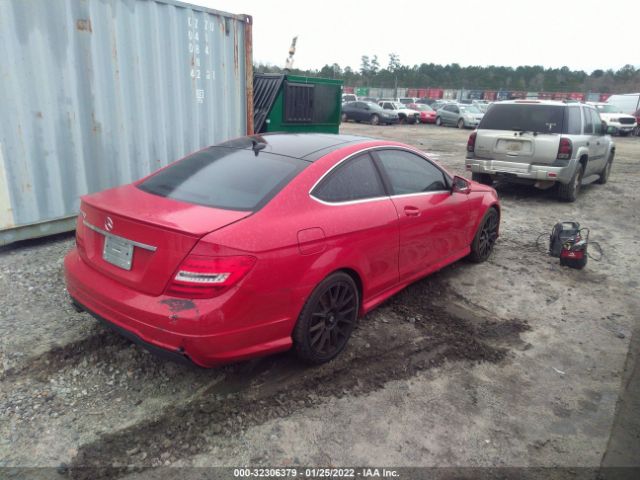 Photo 3 VIN: WDDGJ4HB7DG059879 - MERCEDES-BENZ C-CLASS 