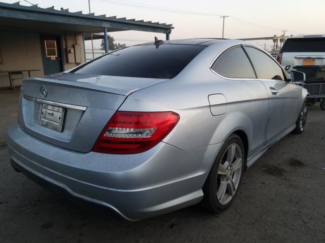 Photo 3 VIN: WDDGJ4HB7DG061700 - MERCEDES-BENZ C 250 