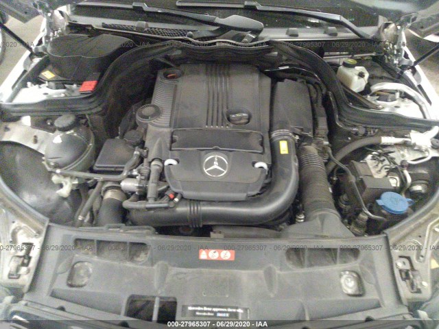 Photo 9 VIN: WDDGJ4HB7EG260151 - MERCEDES-BENZ C-CLASS 