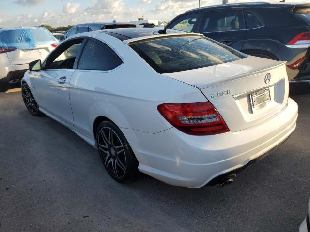 Photo 2 VIN: WDDGJ4HB7EG269643 - MERCEDES-BENZ C 250 