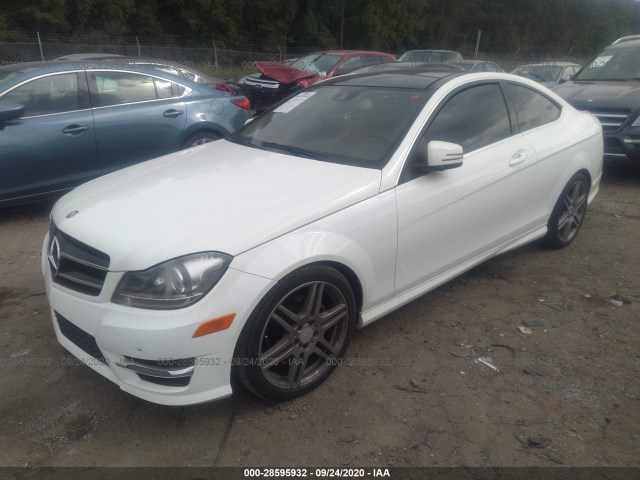 Photo 1 VIN: WDDGJ4HB7FG429554 - MERCEDES-BENZ C-CLASS 