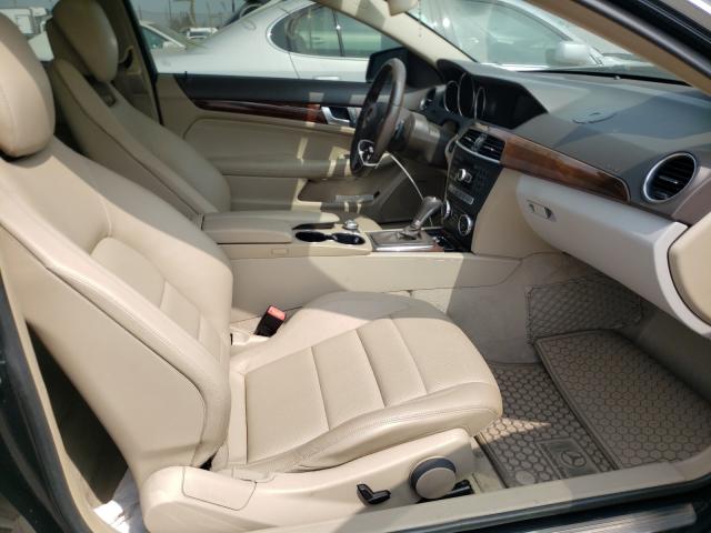 Photo 4 VIN: WDDGJ4HB8CF831102 - MERCEDES-BENZ C 250 