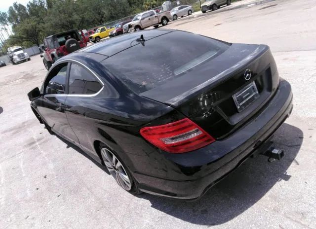 Photo 2 VIN: WDDGJ4HB8DF978487 - MERCEDES-BENZ C 250 