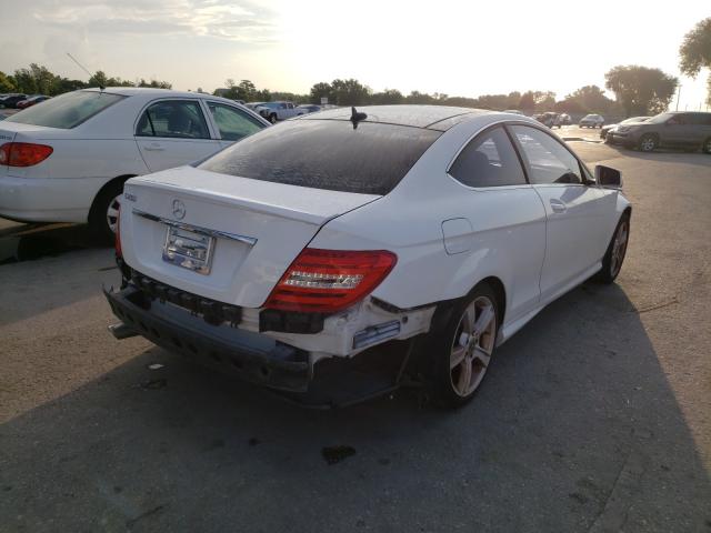 Photo 3 VIN: WDDGJ4HB8DG019519 - MERCEDES-BENZ C 250 