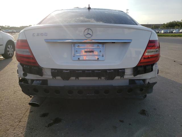 Photo 8 VIN: WDDGJ4HB8DG019519 - MERCEDES-BENZ C 250 