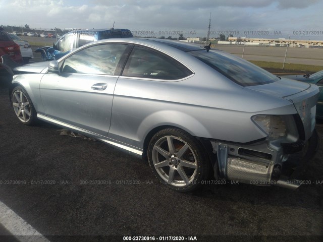 Photo 2 VIN: WDDGJ4HB8DG041326 - MERCEDES-BENZ C-CLASS 