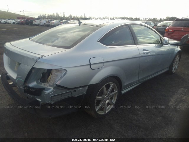 Photo 3 VIN: WDDGJ4HB8DG041326 - MERCEDES-BENZ C-CLASS 