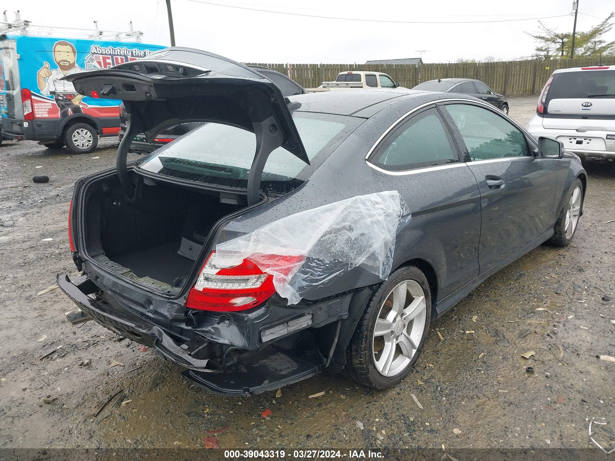 Photo 3 VIN: WDDGJ4HB8DG048518 - MERCEDES-BENZ NULL 