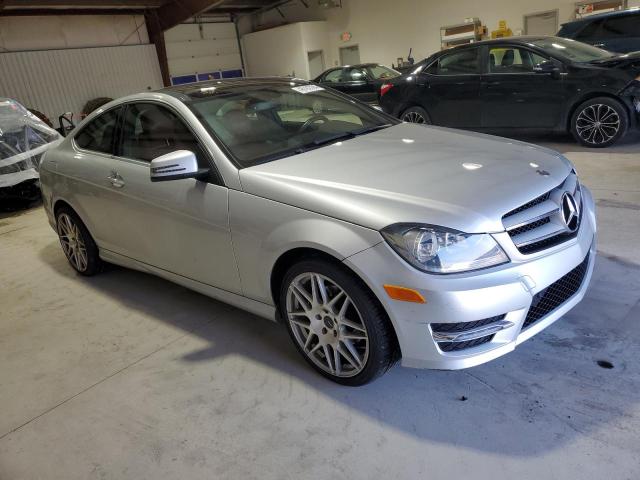 Photo 3 VIN: WDDGJ4HB8DG071359 - MERCEDES-BENZ C-CLASS 