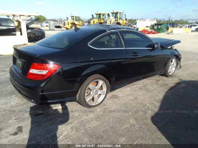 Photo 3 VIN: WDDGJ4HB8FG386486 - MERCEDES-BENZ C-CLASS 