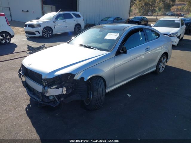 Photo 1 VIN: WDDGJ4HB8FG392921 - MERCEDES-BENZ C-CLASS 