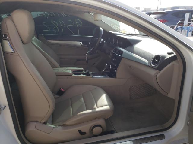 Photo 4 VIN: WDDGJ4HB9CF807858 - MERCEDES-BENZ C 250 