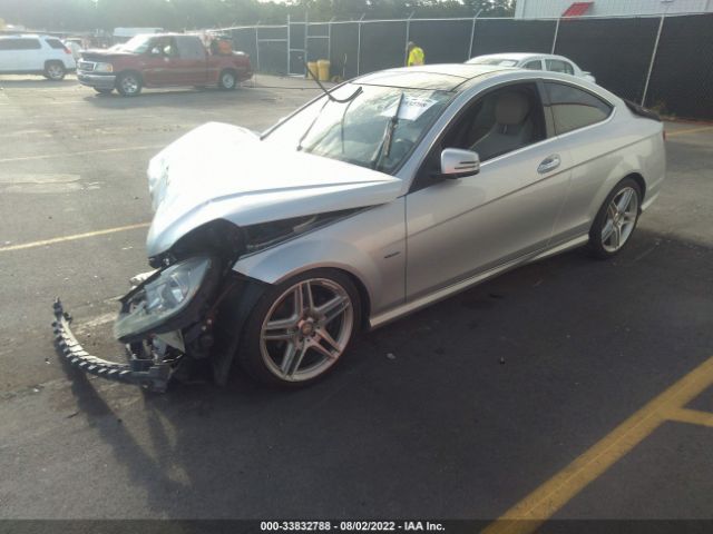 Photo 1 VIN: WDDGJ4HB9CF925635 - MERCEDES-BENZ C-CLASS 