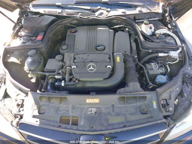 Photo 9 VIN: WDDGJ4HB9EG180169 - MERCEDES-BENZ C-CLASS 