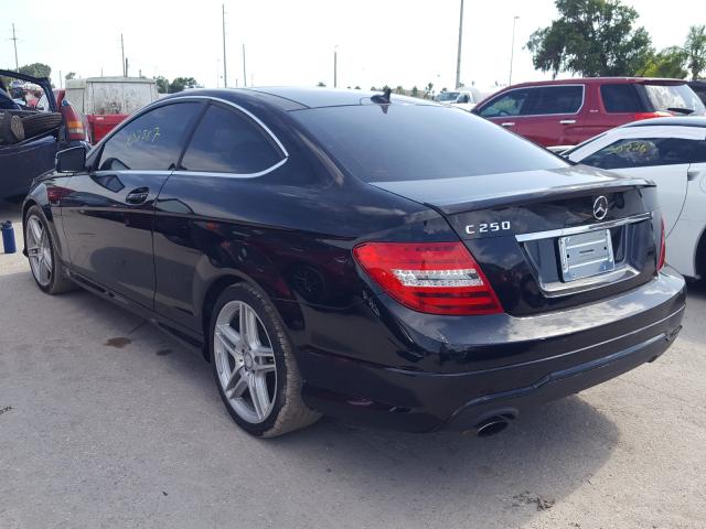 Photo 2 VIN: WDDGJ4HB9EG246753 - MERCEDES-BENZ C 250 