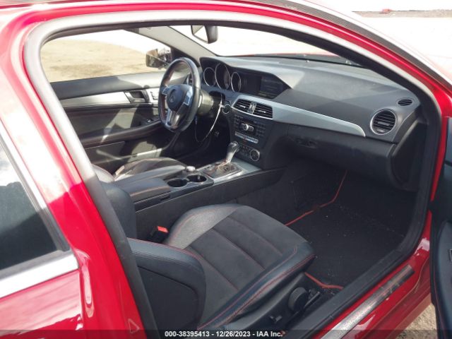 Photo 4 VIN: WDDGJ4HB9EG285505 - MERCEDES-BENZ C 250 