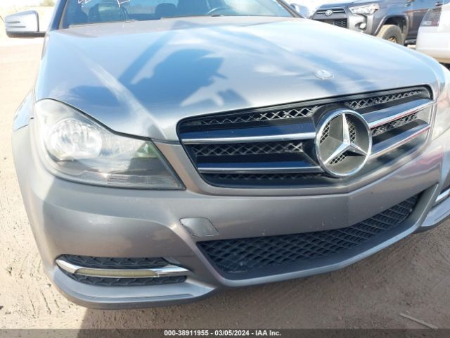 Photo 5 VIN: WDDGJ4HB9EG287206 - MERCEDES-BENZ C 250 