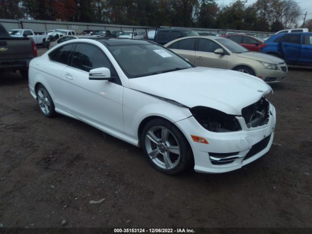 Photo 0 VIN: WDDGJ4HB9FG358728 - MERCEDES-BENZ C 250 