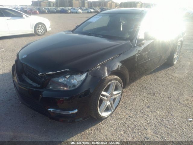 Photo 5 VIN: WDDGJ4HB9FG358759 - MERCEDES-BENZ C-CLASS 