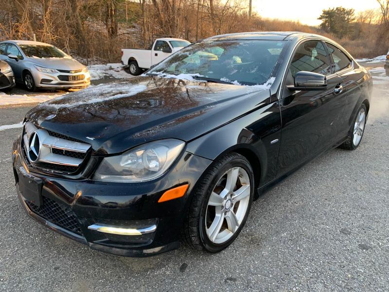 Photo 1 VIN: WDDGJ4HBXCF764583 - MERCEDES-BENZ C 250 