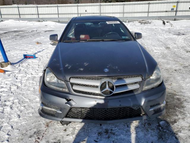 Photo 4 VIN: WDDGJ4HBXCF872248 - MERCEDES-BENZ C-CLASS 