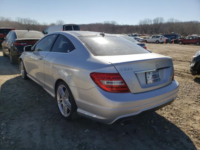 Photo 2 VIN: WDDGJ4HBXCF926101 - MERCEDES-BENZ C 250 