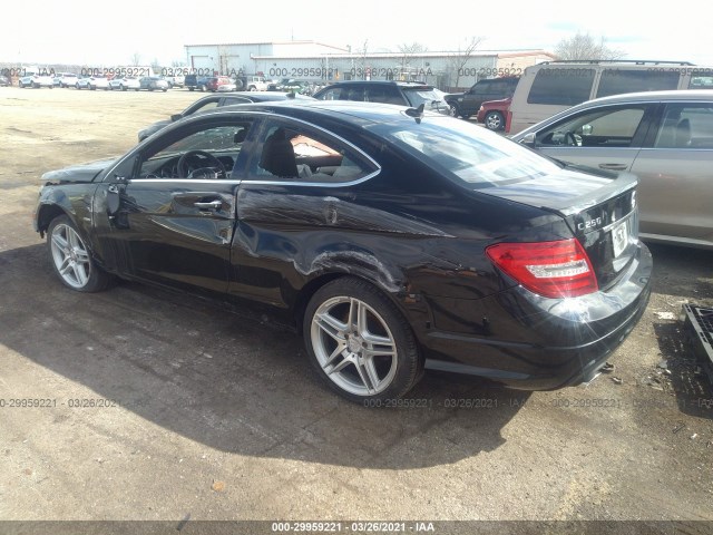 Photo 2 VIN: WDDGJ4HBXCF928155 - MERCEDES-BENZ C-CLASS 