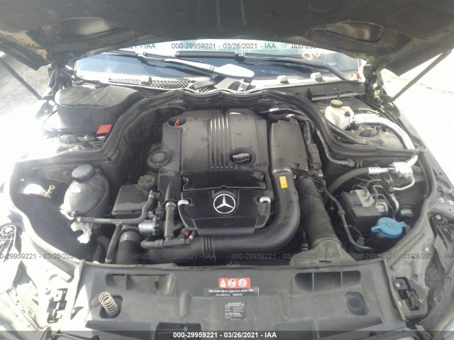 Photo 9 VIN: WDDGJ4HBXCF928155 - MERCEDES-BENZ C-CLASS 