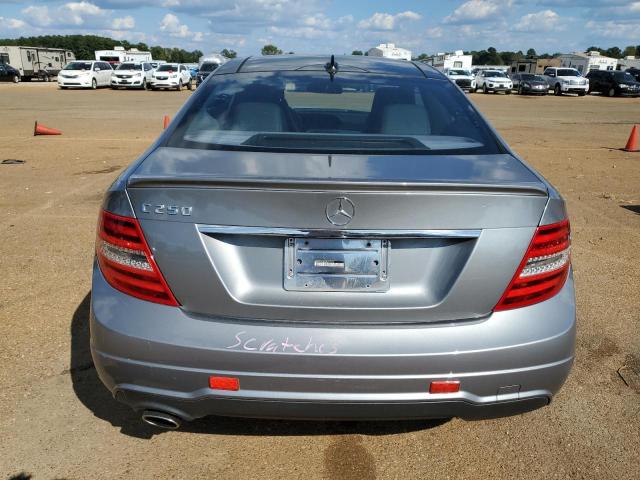 Photo 5 VIN: WDDGJ4HBXDF977065 - MERCEDES-BENZ C 250 