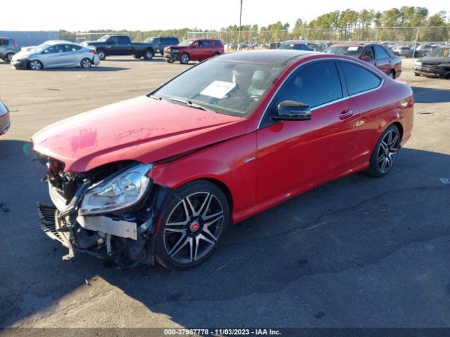 Photo 1 VIN: WDDGJ4HBXDG021353 - MERCEDES-BENZ C 250 