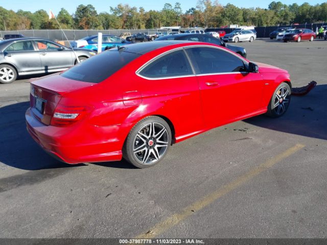 Photo 3 VIN: WDDGJ4HBXDG021353 - MERCEDES-BENZ C 250 