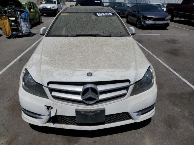 Photo 4 VIN: WDDGJ4HBXDG097557 - MERCEDES-BENZ C 250 