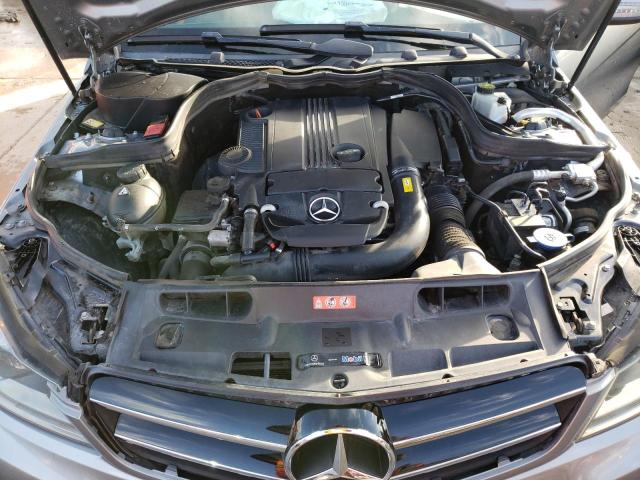 Photo 10 VIN: WDDGJ4HBXEG295248 - MERCEDES-BENZ C 250 