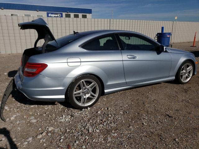 Photo 2 VIN: WDDGJ4HBXFG392399 - MERCEDES-BENZ C 250 