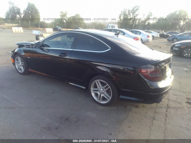 Photo 2 VIN: WDDGJ5HB5CF736101 - MERCEDES-BENZ C-CLASS 