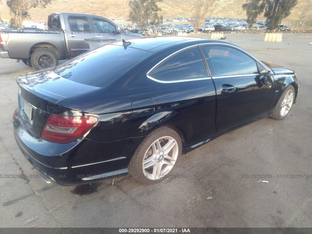 Photo 3 VIN: WDDGJ5HB5CF736101 - MERCEDES-BENZ C-CLASS 