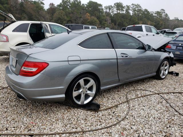 Photo 2 VIN: WDDGJ5HB6FG366727 - MERCEDES-BENZ C 350 