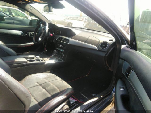 Photo 4 VIN: WDDGJ5HB7DG056650 - MERCEDES-BENZ C-CLASS 