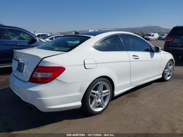 Photo 3 VIN: WDDGJ5HB8FG437507 - MERCEDES-BENZ C-CLASS 