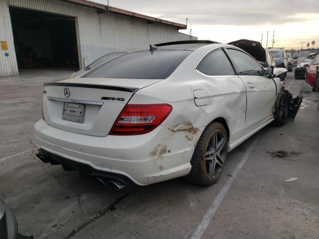 Photo 3 VIN: WDDGJ7HB2CF819075 - MERCEDES-BENZ C 63 AMG 