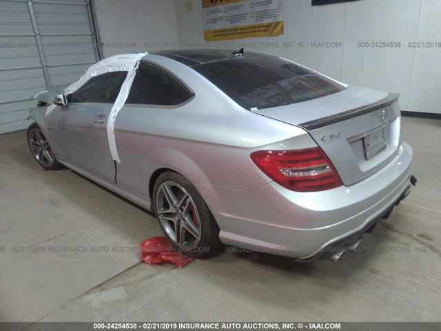 Photo 2 VIN: WDDGJ7HB2DG038939 - MERCEDES-BENZ C-CLASS 