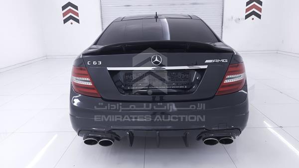 Photo 6 VIN: WDDGJ7HB7DG075758 - MERCEDES-BENZ C 63 AMG 