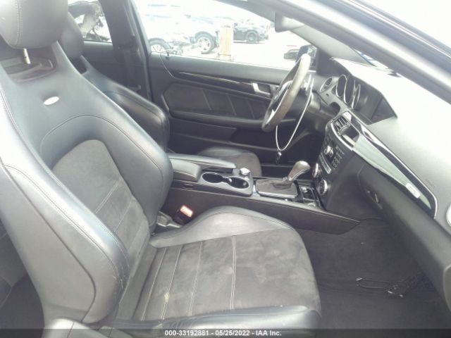 Photo 4 VIN: WDDGJ7HB7EG300472 - MERCEDES-BENZ C-CLASS 