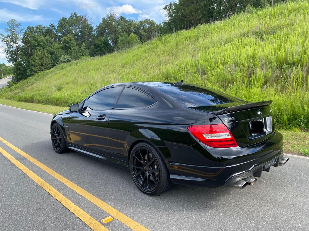 Photo 2 VIN: WDDGJ7HB9CF771378 - MERCEDES-BENZ C 63 AMG 