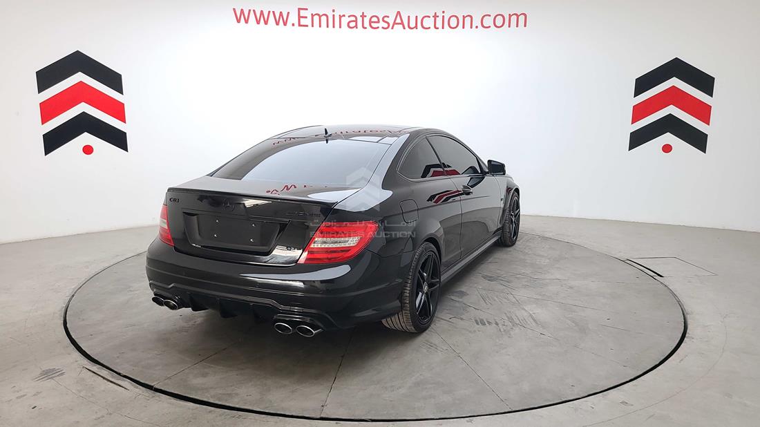 Photo 12 VIN: WDDGJ7HBXFG382487 - MERCEDES C 