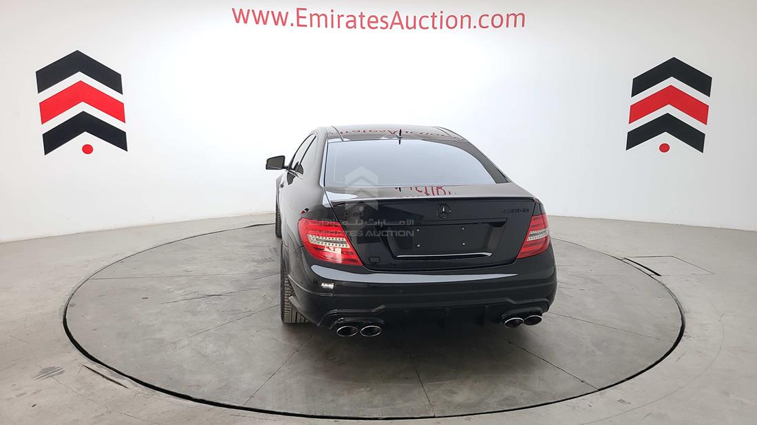 Photo 10 VIN: WDDGJ7HBXFG382487 - MERCEDES C 