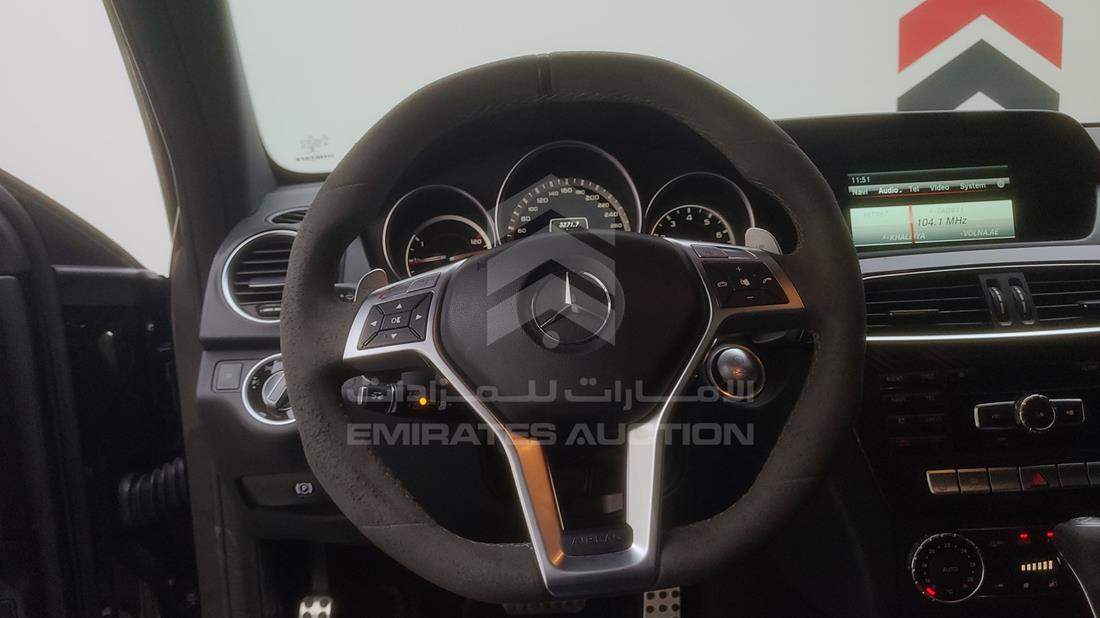 Photo 18 VIN: WDDGJ7HBXFG382487 - MERCEDES C 