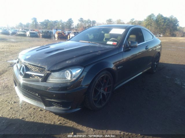 Photo 1 VIN: WDDGJ7HBXFG422647 - MERCEDES-BENZ C 63 AMG 