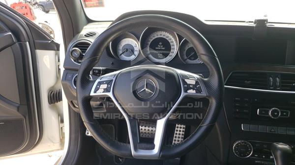 Photo 13 VIN: WDDGJ8JB0DG028037 - MERCEDES-BENZ C 350 