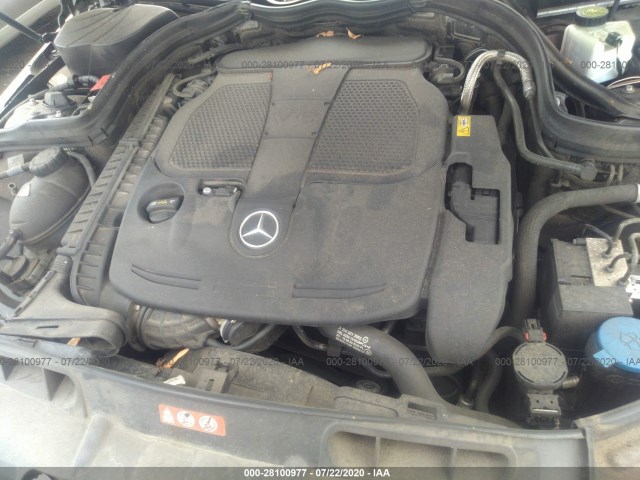 Photo 9 VIN: WDDGJ8JB2DG036088 - MERCEDES-BENZ C-CLASS 